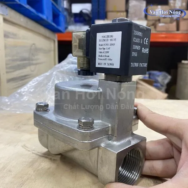 Van điện từ hơi nóng