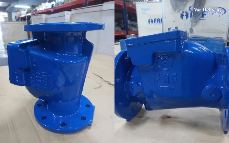 Van một chiều lá lật FAF