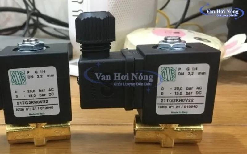 Van điện từ đồng điều tiết dòng hơi bằng nguồn điện và lực từ trường